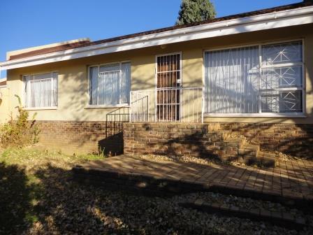 To Let 3 Bedroom Property for Rent in Ladybrand Free State